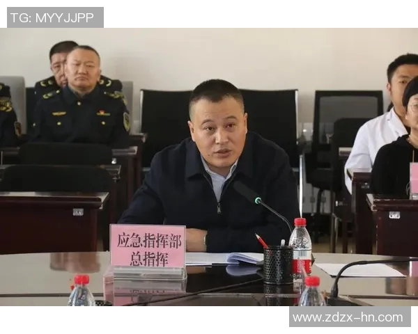 米切尔赛场爆发冲突裁判如何应对处理现场突发事件 米切尔赛场爆发冲突裁判如何应对处理现场突发事件