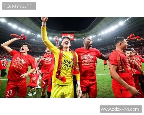 上海海港逆转取胜迎来关键胜利 关键球员表现亮眼助力球队反弹