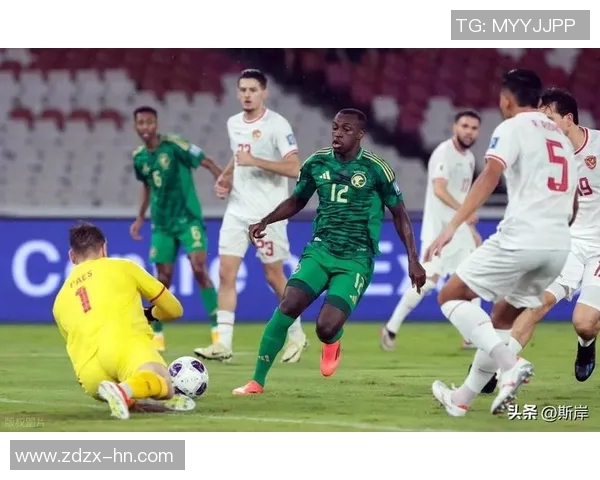 世界杯预选赛冷门不断 强队频遭逆袭争夺愈加激烈