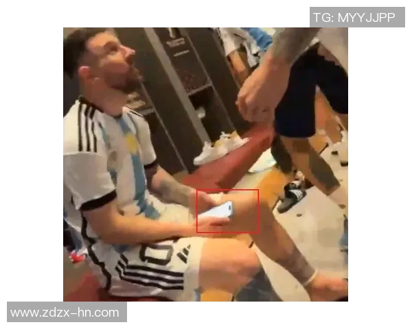 最新体育动态：从球场到更衣室全了解