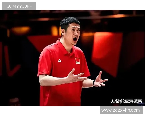 女排主帅大胆启用新人引热议 网友戏称其为赌王寄望青春力量